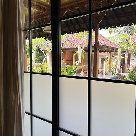 Sari House Ubud - Balinese Style Homestay Esterno foto